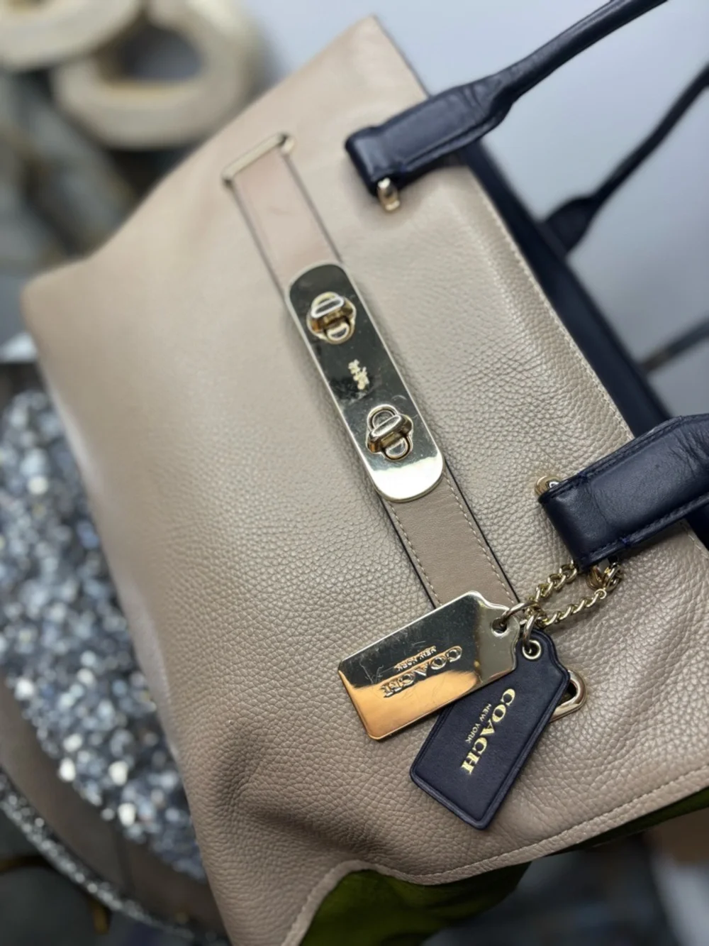 Coach 2015 Swagger Carryall Colorblock Leather Tote Satchel STONE Green Navy EUC - Picture 3 of 15